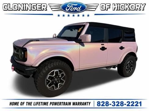 Used 2023 Ford Bronco Outer Banks AWD/4WD image 1