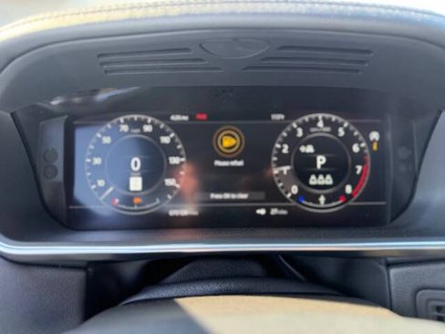 Used 2019 Land Rover Range Rover AWD/4WD image 17