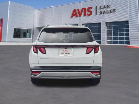 Used 2025 Hyundai Tucson SEL FWD image 7