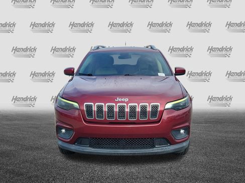 Used 2019 Jeep Cherokee Latitude w/ Popular Appearance Group AWD/4WD image 9
