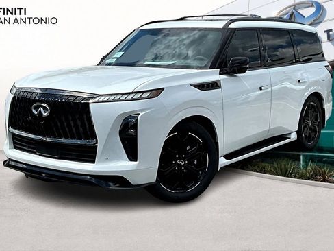 New 2026 INFINITI QX80 4WD image 2