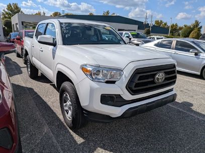 Used 2022 Toyota Tacoma SR w/ SR Convenience Package