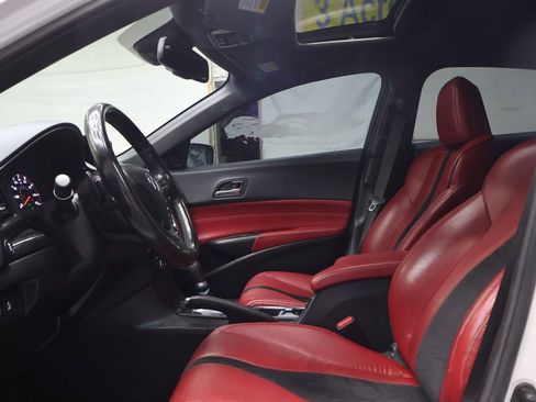 Used 2020 Acura ILX image 17