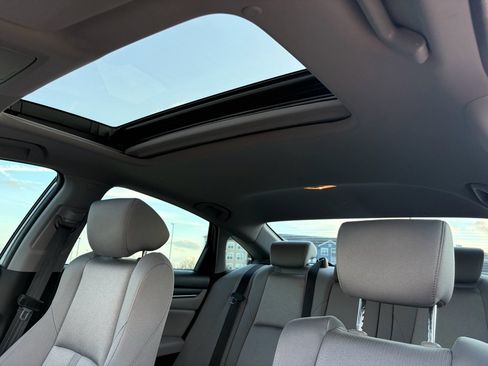 Certified 2019 Honda Accord EX image 24