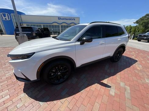 Certified 2025 Honda CR-V Sport-L image 28