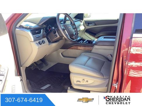 Used 2020 Chevrolet Tahoe Premier AWD/4WD image 8