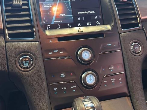 Used 2017 Ford Taurus SEL w/ Equipment Group 201A image 12