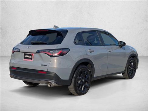 Used 2024 Honda HR-V Sport image 5