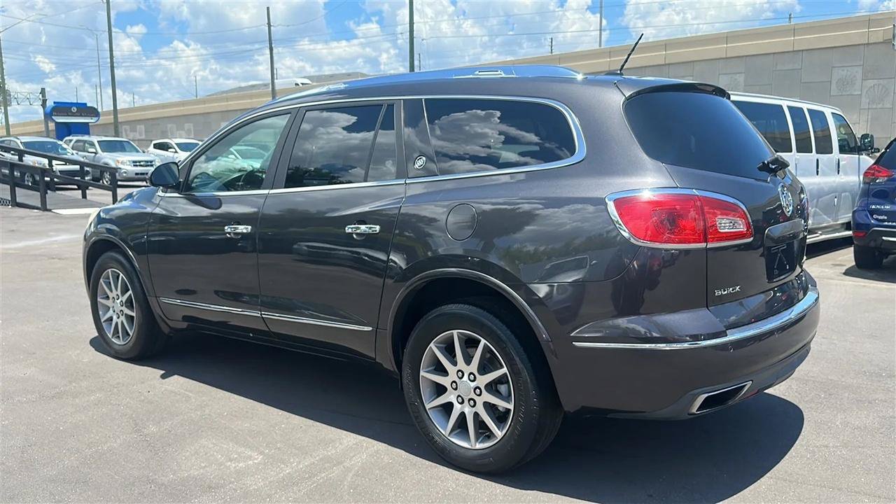 Used 2014 Buick Enclave Leather FWD image 11
