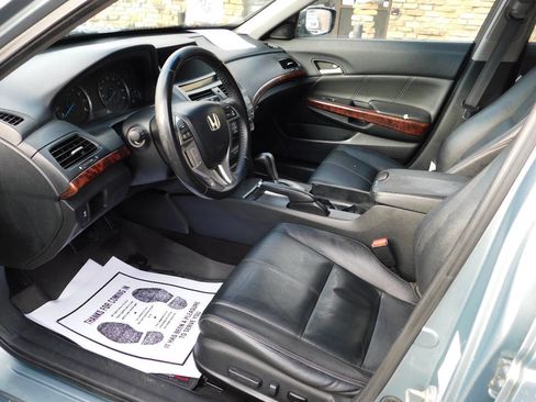 Used 2011 Honda Crosstour EX-L image 14