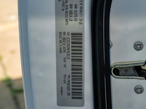 Used 2019 Chrysler 300 Limited image 67