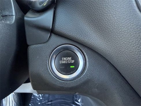 Certified 2021 Chevrolet Equinox LT image 23