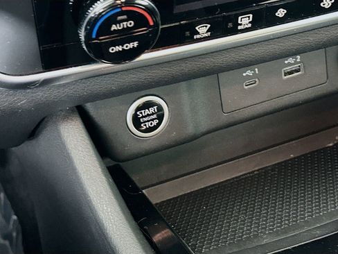 Certified 2023 Nissan Rogue SV image 20