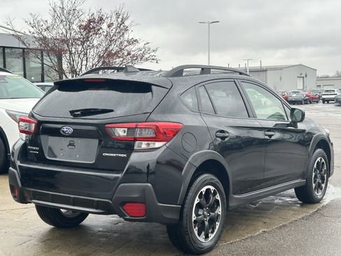 Used 2023 Subaru Crosstrek 2.0i Premium image 7