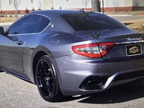 Used 2018 Maserati GranTurismo Sport image 3