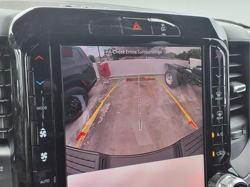 New 2026 RAM 3500 Tradesman AWD/4WD image 15
