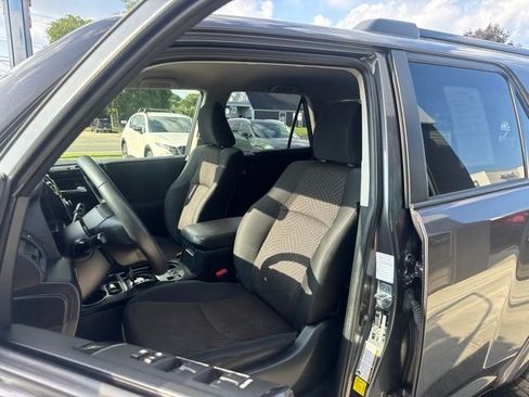 Used 2023 Toyota 4Runner TRD Off-Road AWD/4WD image 14