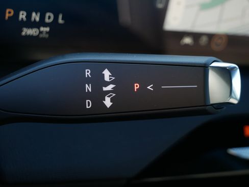 New 2026 Buick Enclave Sport Touring w/ Super Cruise Package image 9