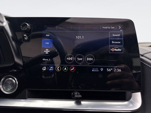 Used 2020 Chevrolet Corvette Stingray Preferred Cpe w/ 2LT Preferred Equipment Group RWD image 14