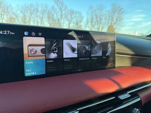 Used 2025 Genesis G80 3.5T Sport Prestige image 33