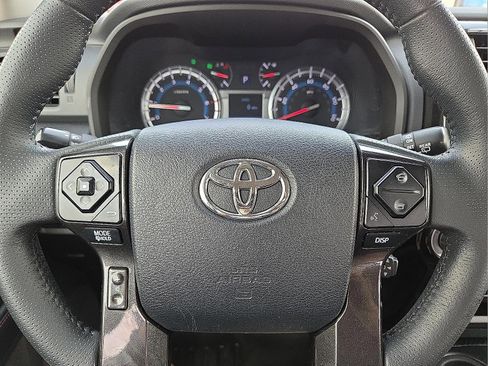 Used 2019 Toyota 4Runner TRD Off-Road Premium image 24