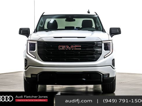 Used 2024 GMC Sierra 1500 Elevation image 2