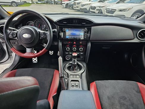 Used 2020 Subaru BRZ tS RWD image 11