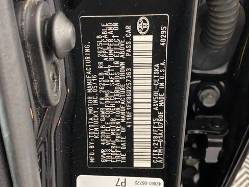 Used 2016 Toyota Camry SE w/ Moonroof Package image 21