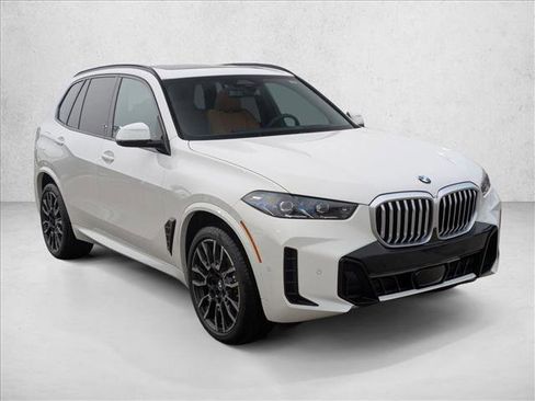 New 2026 BMW X5 xDrive40i w/ M Sport Package image 7