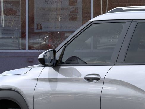 New 2026 Chevrolet TrailBlazer LT image 12
