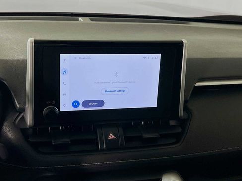 Used 2024 Toyota RAV4 LE image 13