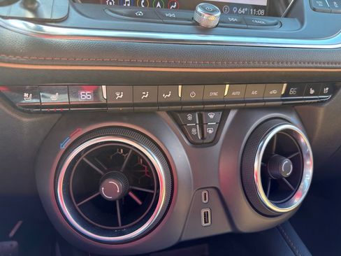 Used 2020 Chevrolet Blazer Premier w/ Driver Confidence II Package FWD image 44