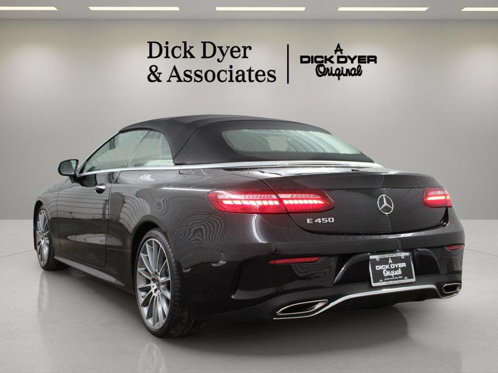 Used 2023 Mercedes-Benz E 450 Cabriolet image 9