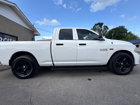 Used 2015 RAM 1500 Express RWD image 6
