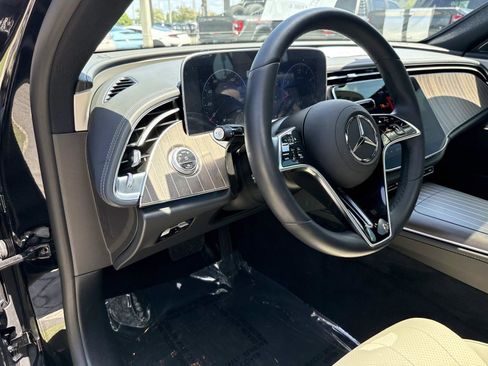 Certified 2024 Mercedes-Benz E 450 4MATIC Sedan image 19