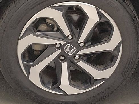 Used 2017 Honda Accord SE image 31