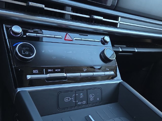 Certified 2026 Hyundai Santa Fe SEL FWD image 14