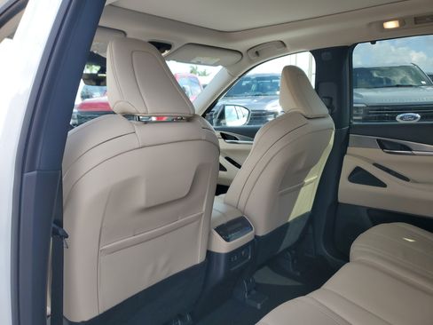 Used 2023 INFINITI QX60 Luxe AWD/4WD image 15