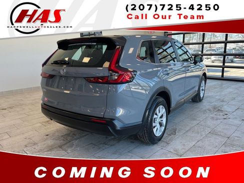 Used 2023 Honda CR-V LX image 5