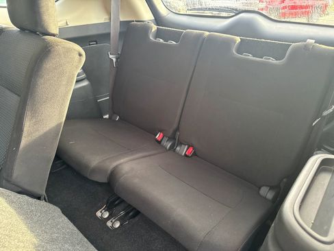 Used 2018 Mitsubishi Outlander ES image 19