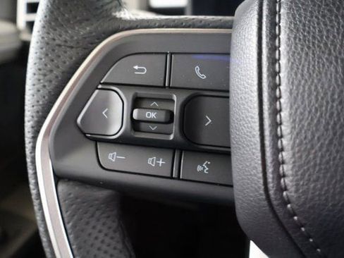 New 2026 Toyota Tundra Limited AWD/4WD image 13