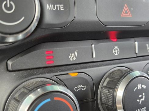 Used 2020 RAM 1500 Big Horn image 24