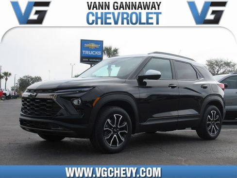 New 2025 Chevrolet TrailBlazer ACTIV w/ Convenience Package image 1