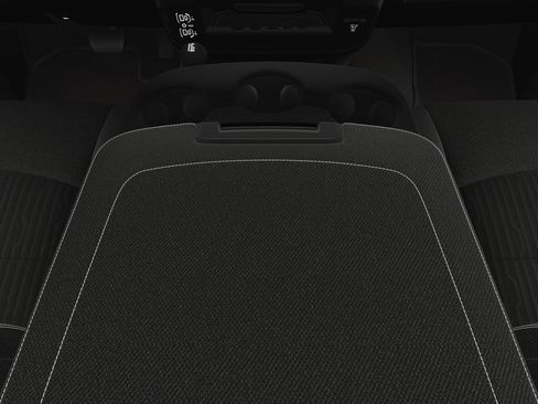 New 2024 RAM 3500 Tradesman w/ Chrome Appearance Group image 32