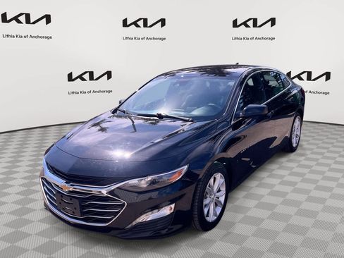 Used 2024 Chevrolet Malibu LT FWD image 1