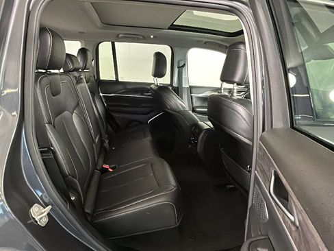 Used 2023 Jeep Grand Cherokee 4WD 4xe image 30