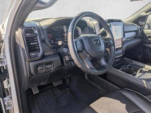 Used 2024 RAM 2500 Limited image 9