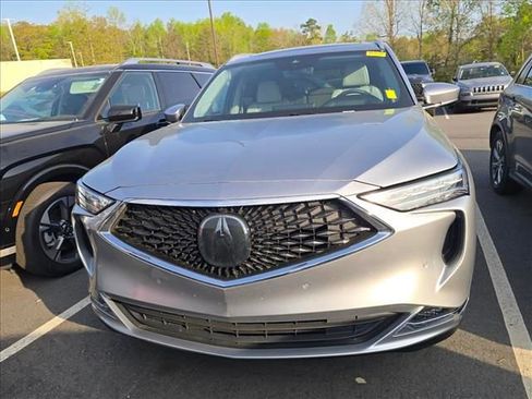 Used 2024 Acura MDX SH-AWD w/ Advance Package image 2