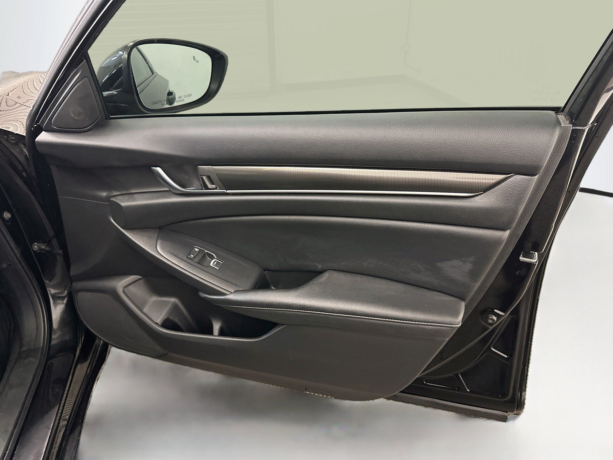 Used 2020 Honda Accord Sport image 33