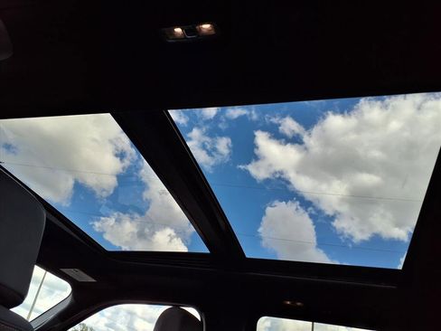 Used 2024 Ford F150 XLT w/ Equipment Group 303A High image 21